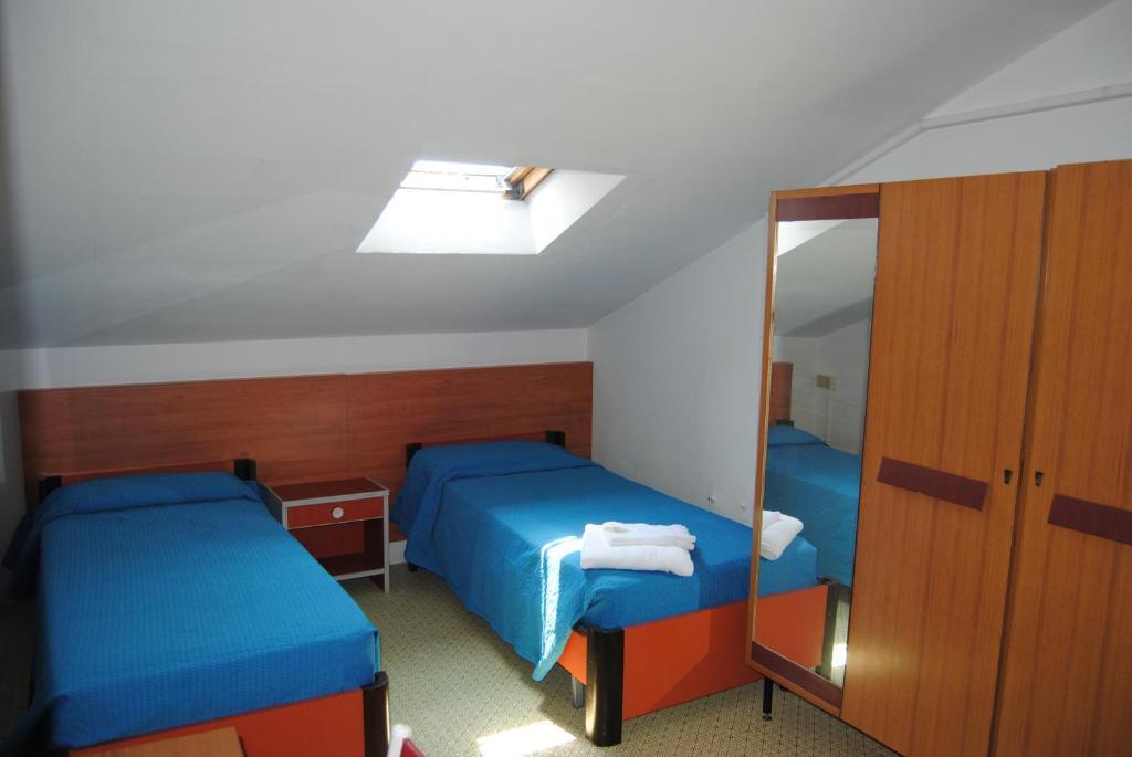 Hotel Trevi Cesenatico Bilik gambar
